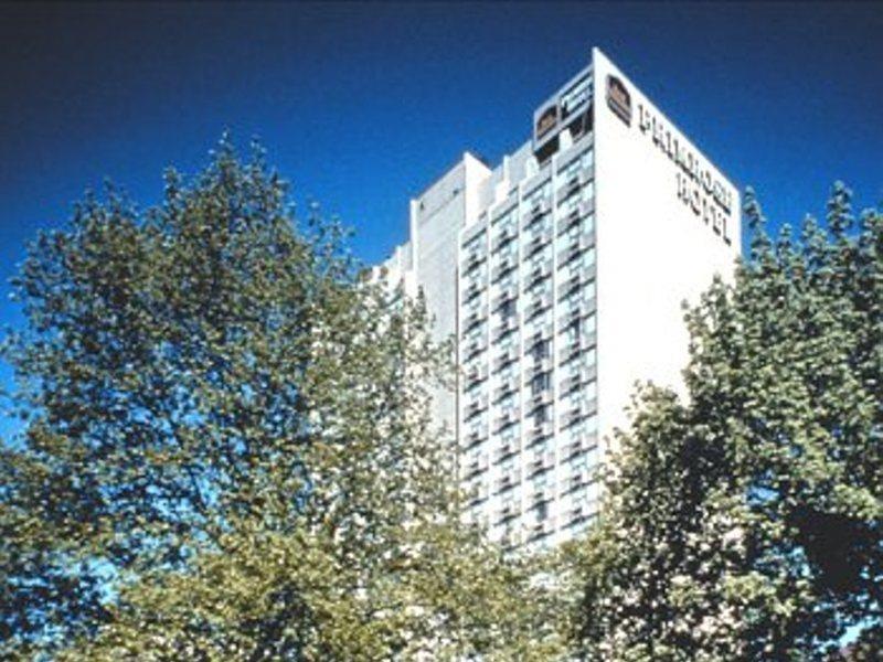 Best Western Primrose Hotel Downtown Торонто Экстерьер фото